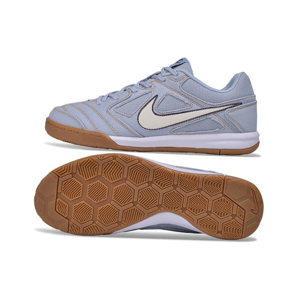 Nike SB Gato x Supreme Ice Blue and Silver IC — Bild 6