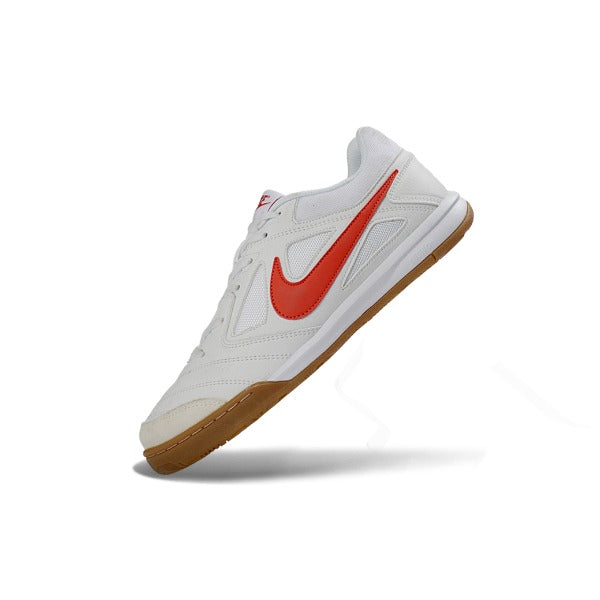 Nike SB Gato x Supreme White and Orange Red IC — Bild 4