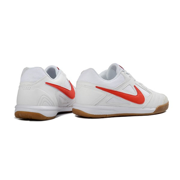 Nike SB Gato x Supreme White and Orange Red IC — Bild 3
