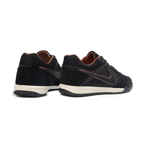 Nike SB Gato x Supreme Black and Bronze IC — Bild 3