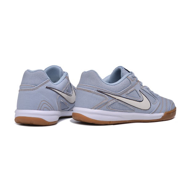 Nike SB Gato x Supreme Ice Blue and Silver IC — Bild 3